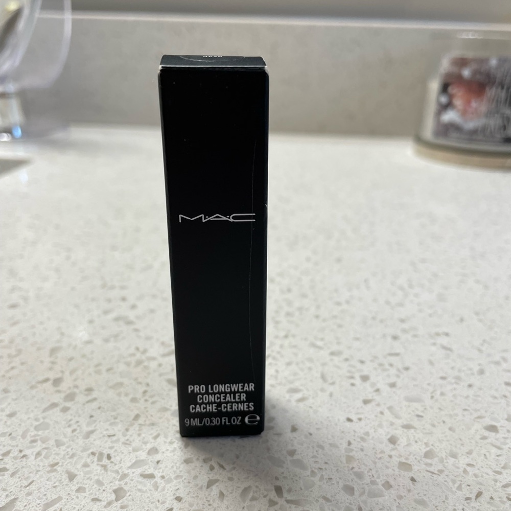 MAC Pro-Longwear Concealer